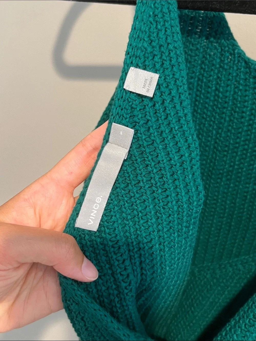 Vince Low Back Cropped Knit Tank Top - Picture 4 of 4